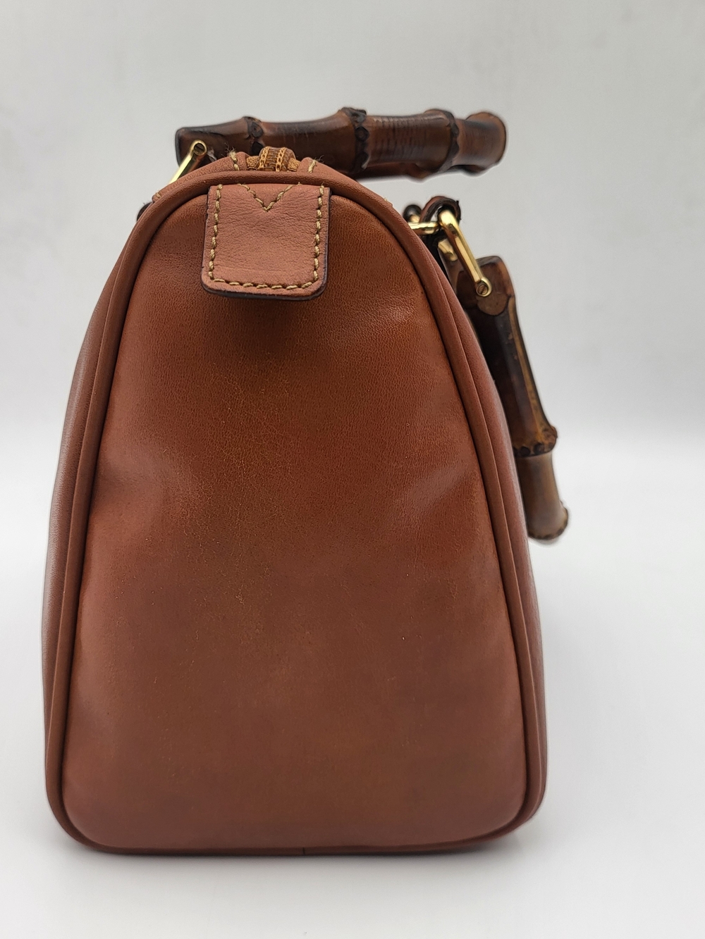 Gucci Bamboo Boston 25 Mini Bamboo Handle Calfskin Leather..Authentic !! - Picture 2 of 16